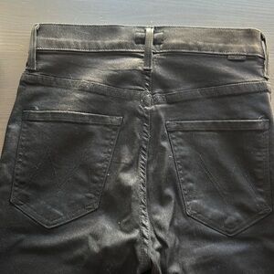 Mother “the swooner ankle” shiny black denim jeans.